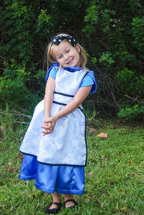 Kid's Clothing Week : Layla in Wonderland : Olivia Jane