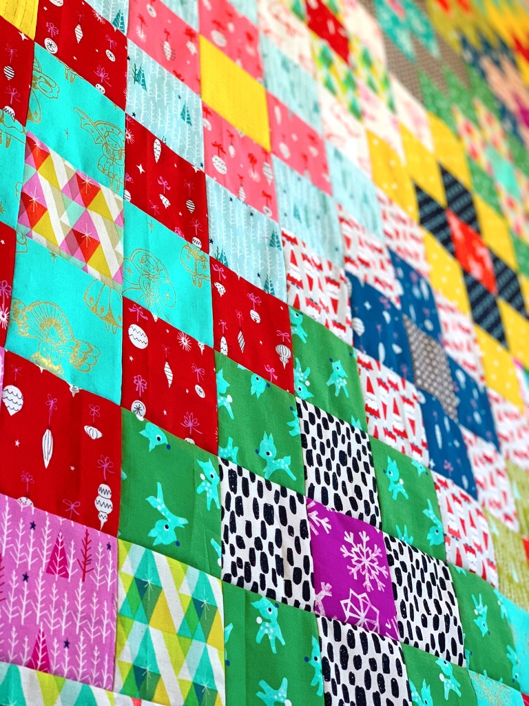 the modern meets vintage Christmas quilt