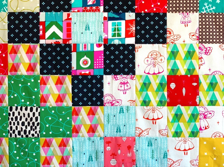 the modern meets vintage Christmas quilt