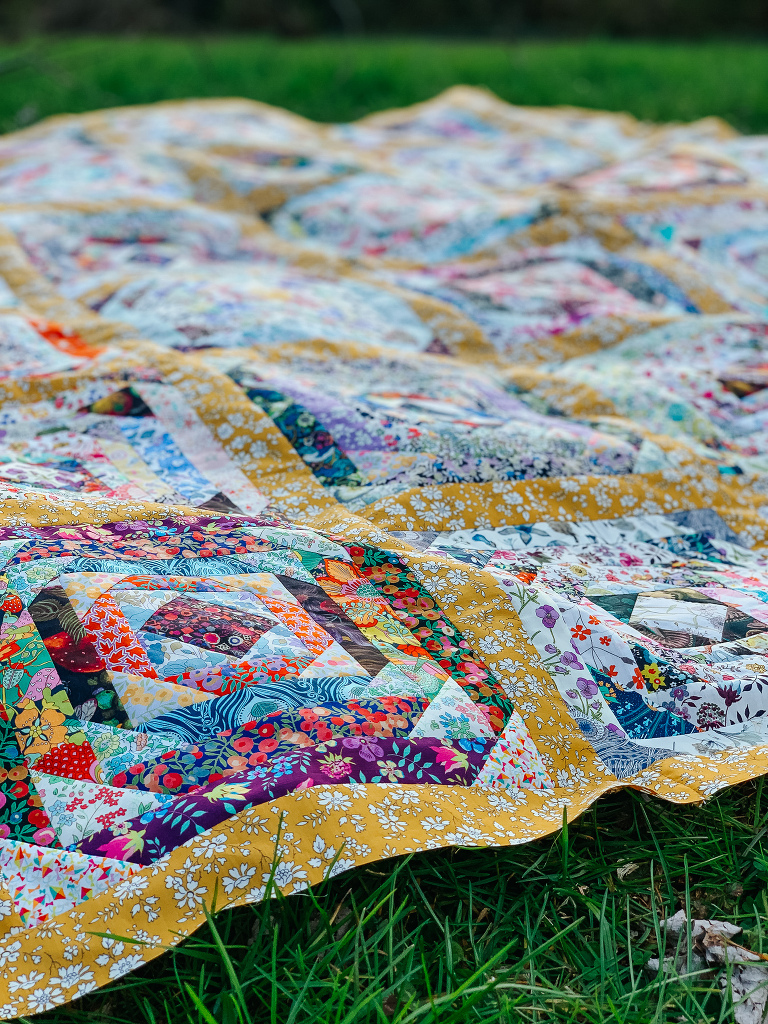 Pineapple quilt with Liberty lawn scraps