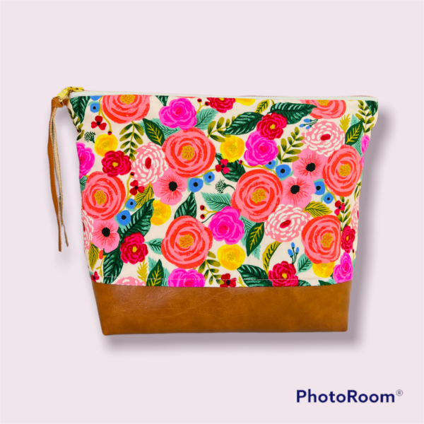 Large Cosmetics Bag in Juliet Floral